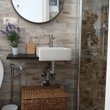 Antiguo-cascaleria 12 Apartment León