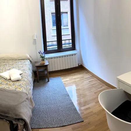 Antiguo-cascaleria 12 Apartamento