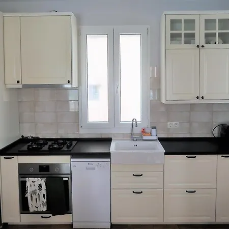 Antiguo-cascaleria 12